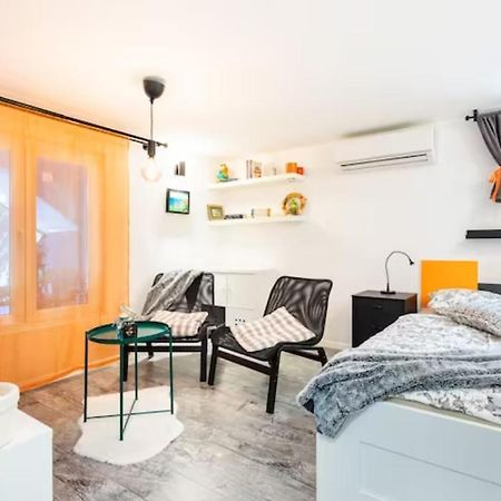 New Studio Apartment Emmy With Free Street Parking 자그레브 외부 사진