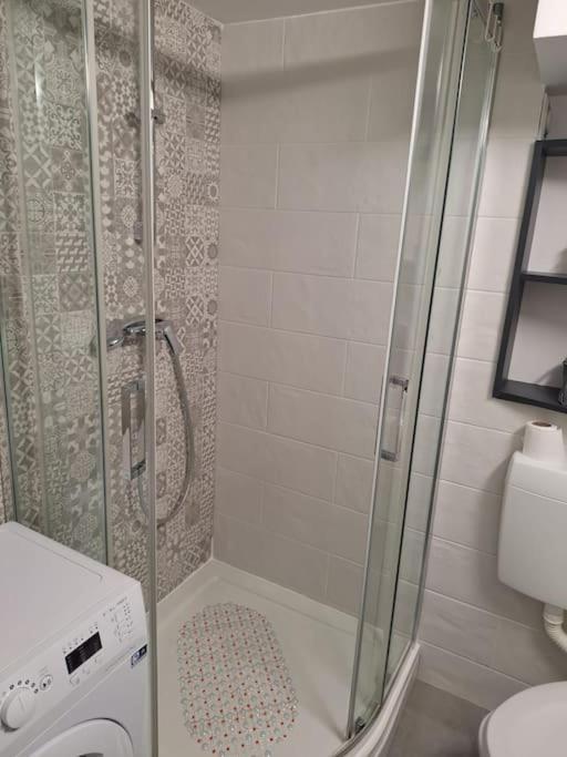 New Studio Apartment Emmy With Free Street Parking 자그레브 외부 사진