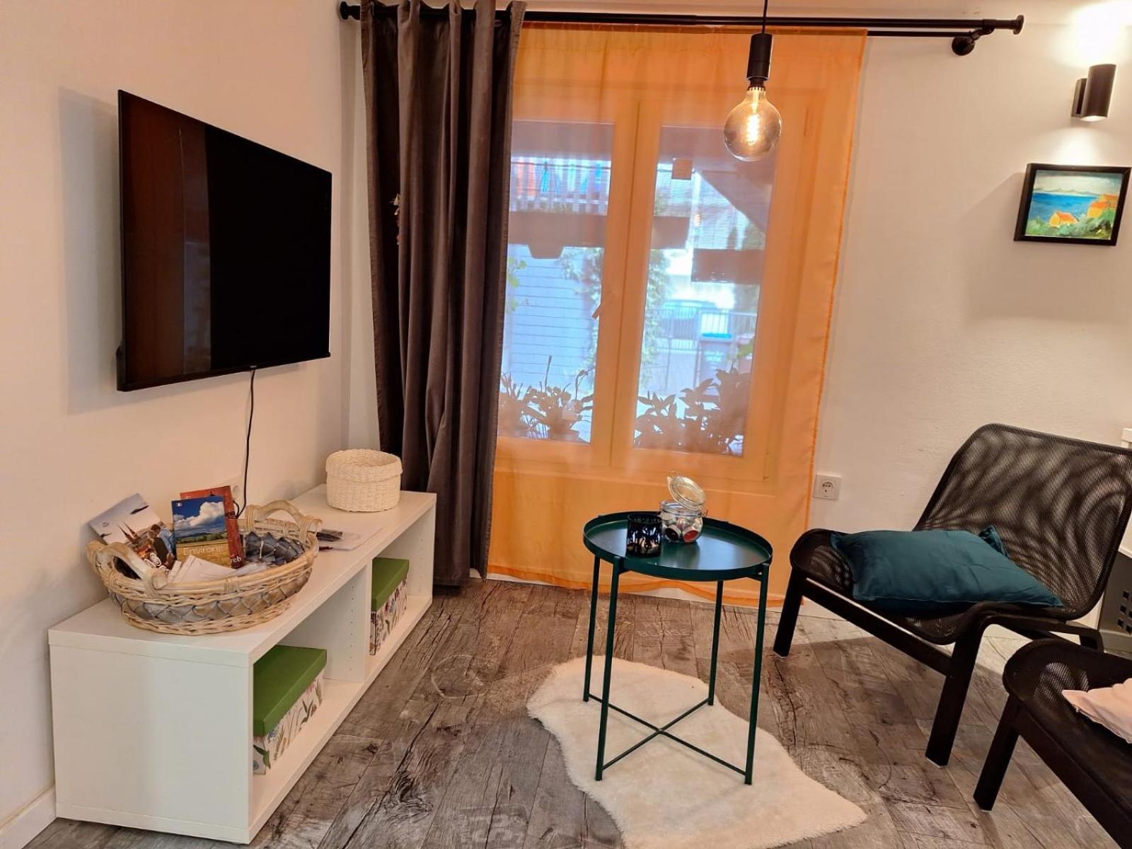 New Studio Apartment Emmy With Free Street Parking 자그레브 외부 사진